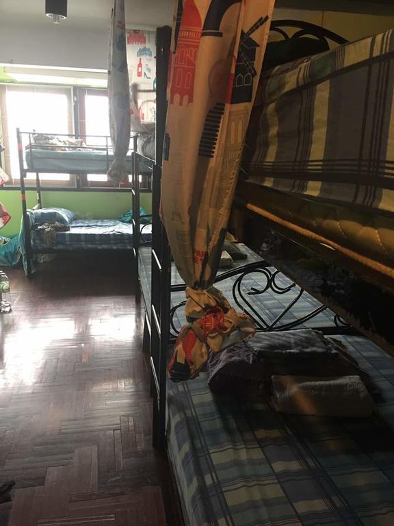 Wacky Fun Party Hostel กรุงเทพมหานคร ภายนอก รูปภาพ